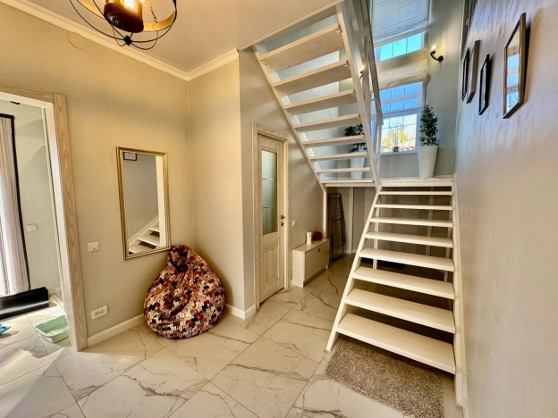 Купить дом на улице 2-й Аллейный проезд в Рязани. Вариант № 6617915, 5, площадь -  квм, цена 12900000 рублей