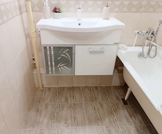 Купить двухкомнатную квартиру на улице Таращанцев в Волгограде. Вариант № 2115448, 8, площадь -  квм, цена 5990000 рублей