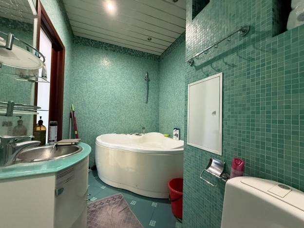 Купить двухкомнатную квартиру на вторичке у метро Улица Горчакова в Москве. Вариант № 53819, 14, площадь -  квм, цена 12300000 рублей