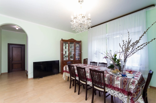 Купить дом на улице Георгия Маляревского в Тобольске. Вариант № 2821648, 20, площадь -  квм, цена 19500000 рублей