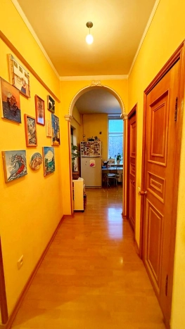 Купить квартиру в Москве. Вариант № 8867232, 12, площадь - квм, цена 24500000 рублей