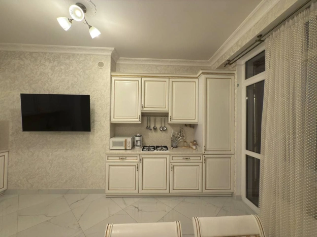 Снять квартиру в Керчи. Вариант № 55201, 15, площадь -  квм, цена 100000 рублей