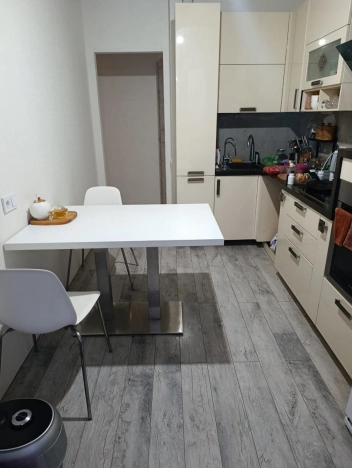 Купить квартиру в Москве. Вариант № 10195271, 25, площадь - квм, цена 16500000 рублей