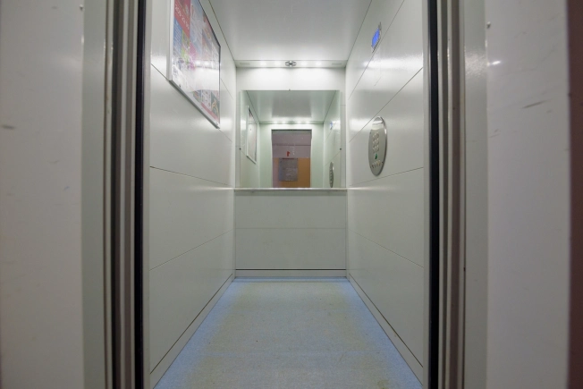 Купить однокомнатную квартиру в Новосибирске. Вариант № 9194165, 19, площадь -  квм, цена 4300000 рублей