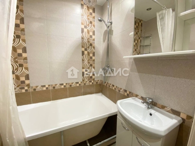 Купить однокомнатную квартиру в Смоленской области. Вариант № 7800236, 1, площадь -  квм, цена 4200000 рублей