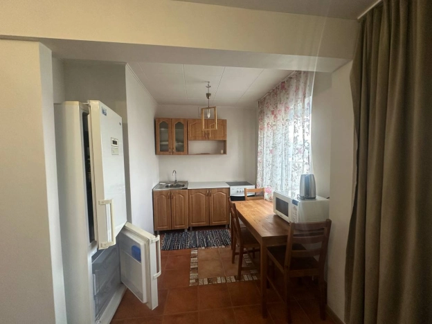 Купить двухкомнатную квартиру в Микрорайоне Иркутск-2 в Иркутске. Вариант № 10916320, 3, площадь -  квм, цена 5995995 рублей