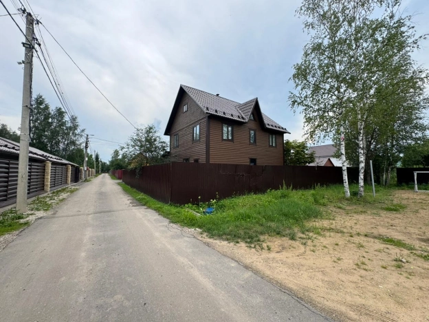 . Вариант № 26308, 24, площадь - 80 квм, цена 4990000 рублей