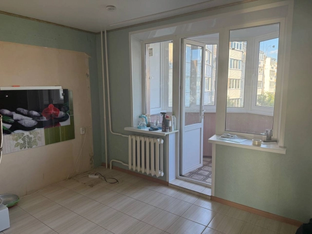 Купить трехкомнатную квартиру на улице Интернациональная в Белгородской области. Вариант № 1664696, 13, площадь -  квм, цена 4550000 рублей