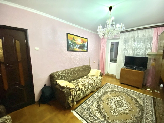 Купить квартиру в Белгороде. Вариант № 8208753, 3, площадь -  квм, цена 6700000 рублей