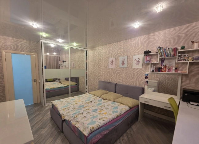 Купить квартиру в районе Сормовский в Нижнем Новгороде. Вариант № 5327427, 7, площадь -  квм, цена 21500000 рублей