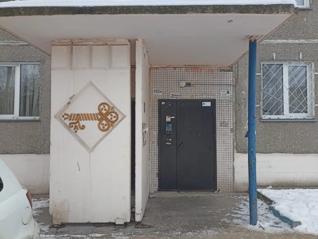 Купить трехкомнатную квартиру в Новосибирске. Вариант № 9429935, 24, площадь -  квм, цена 6000000 рублей