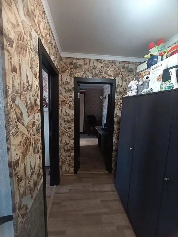 Купить трехкомнатную квартиру на улице Ильи Мухачева в Бийске. Вариант № 19292, 5, площадь -  квм, цена 6600000000 рублей