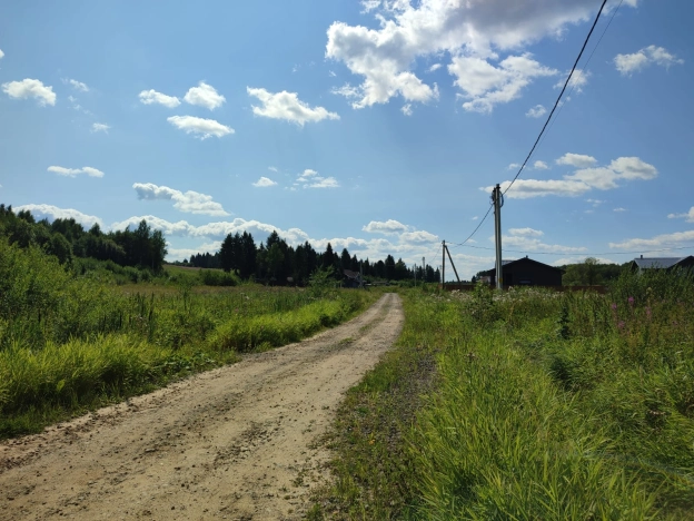 Купить земельный участок в Вологодской области. Вариант № 21303, 6, площадь -  квм, цена 1000000 рублей