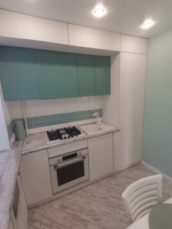 Купить квартиру в Омске. Вариант № 2702, 0, площадь -  квм, цена 4115000 рублей