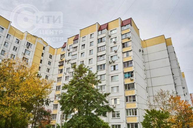 Купить трехкомнатную квартиру в Воронеже. Вариант № 6607773, 27, площадь - квм, цена 6100000 рублей