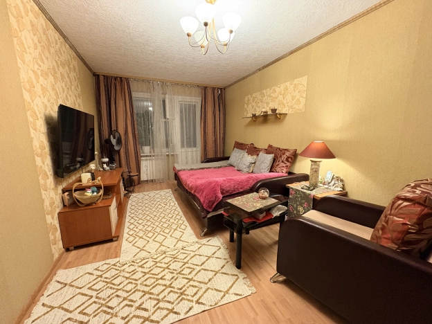 Купить однокомнатную квартиру в Сыктывкаре. Вариант № 9665084, 2, площадь -  квм, цена 3630000 рублей