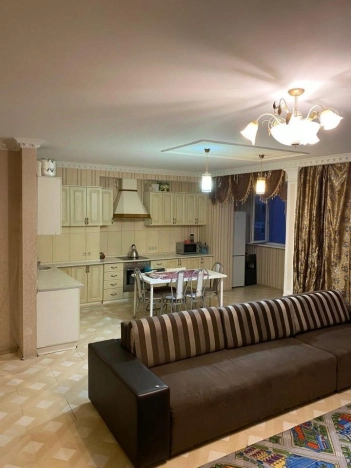 Купить квартиру в Москве. Вариант № 10245622, 0, площадь - квм, цена 23600000 рублей