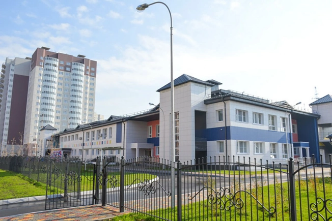 Купить двухкомнатную квартиру в Воронеже. Вариант № 2004425, 6, площадь -  квм, цена 6498000 рублей