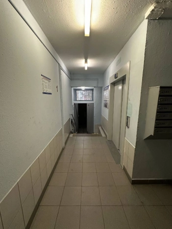 Купить квартиру в Москве. Вариант № 9218903, 20, площадь -  квм, цена 15000000 рублей