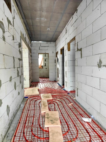 Купить дом на улице Дачная в Калуге. Вариант № 20411, 5, площадь -  квм, цена 8000000 рублей