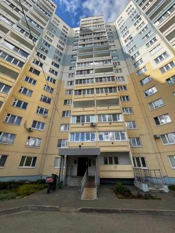 Купить однокомнатную квартиру в Иванове. Вариант № 42995, 16, площадь -  квм, цена 4440000 рублей