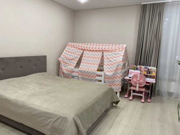 Купить квартиру в Тобольске. Вариант № 9495314, 1, площадь -  квм, цена 8100000 рублей