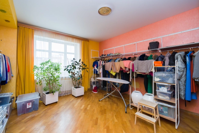 Купить трехкомнатную квартиру в районе Советский в Рязани. Вариант № 9090283, 8, площадь -  квм, цена 17000000 рублей