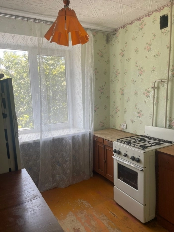 Снять квартиру в Таганроге. Вариант № 13016, 10, площадь -  квм, цена 13500 рублей