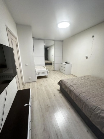 Купить однокомнатную квартиру на улице 8 Марта в Люберцах. Вариант № 9765815, 3, площадь -  квм, цена 6700000 рублей