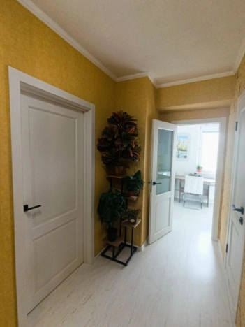 Купить квартиру в Москве. Вариант № 3023802, 3, площадь -  квм, цена 18000000.0000 рублей