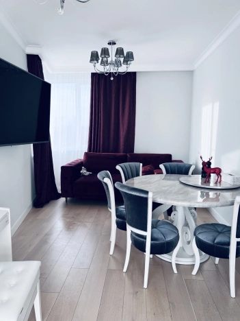 Купить трехкомнатную квартиру у метро Шипиловская в Москве. Вариант № 10615178, 0, площадь -  квм, цена 41000000 рублей