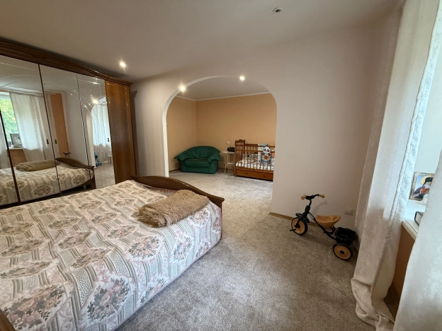 Купить трехкомнатную квартиру в Нижегородской области. Вариант № 2991526, 11, площадь -  квм, цена 19500000 рублей