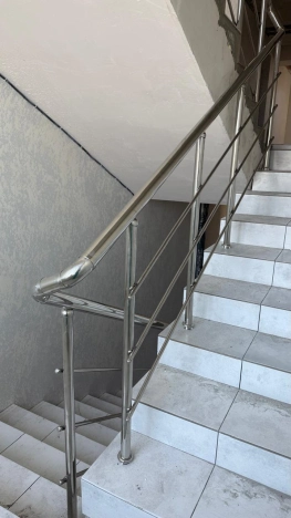 Купить коммерческую недвижимость свободного назначения в Алуште. Вариант № 910724, 5, площадь -  квм, цена 6000000 рублей