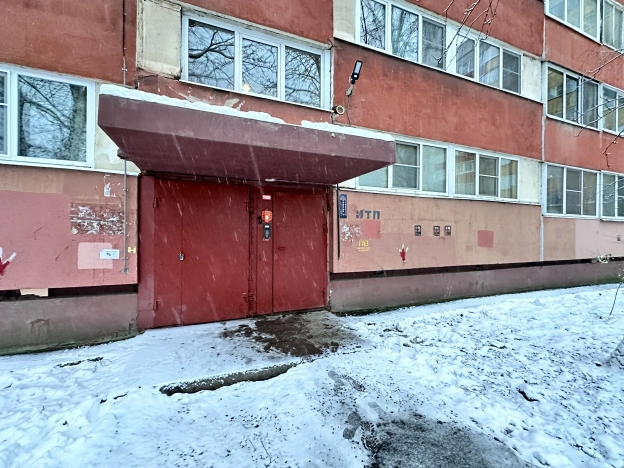 Купить трехкомнатную квартиру у метро Садовая в Санкт-Петербурге. Вариант № 7660733, 23, площадь -  квм, цена 7599000 рублей