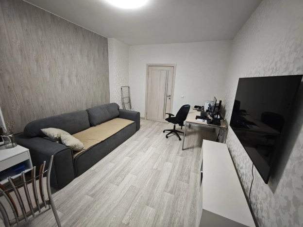 Купить квартиру в Москве. Вариант № 10393000, 15, площадь -  квм, цена 27800000 рублей