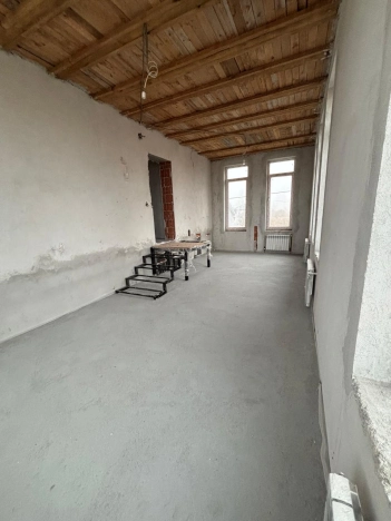 . Вариант № 25061, 23, площадь - 216 квм, цена 12500000 рублей