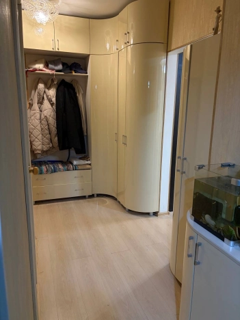 Купить квартиру в Москве. Вариант № 9903966, 19, площадь -  квм, цена 10900000 рублей