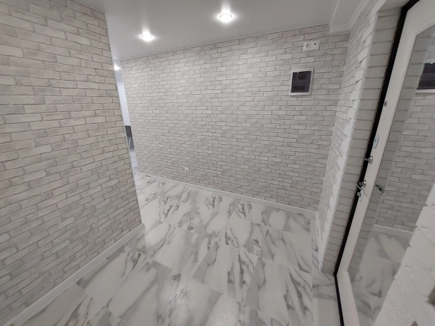 Купить трехкомнатную квартиру в Пушкине. Вариант № 8348, 20, площадь -  квм, цена 9800000 рублей