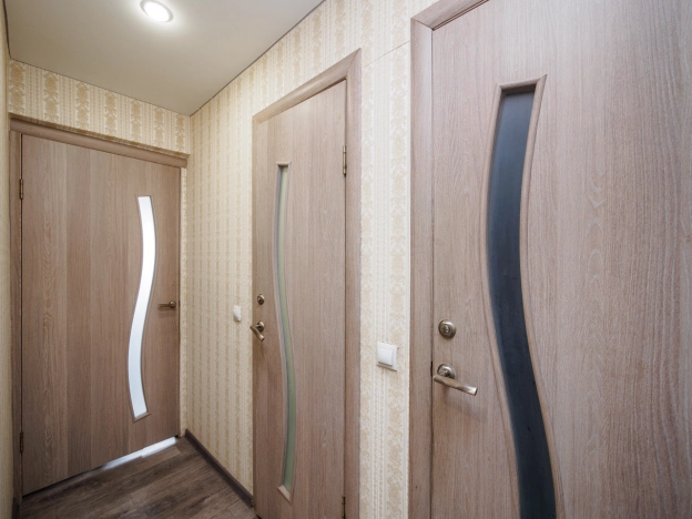 Купить двухкомнатную квартиру на улице бульвар Архитекторов в Омске. Вариант № 3993197, 10, площадь -  квм, цена 5300000 рублей