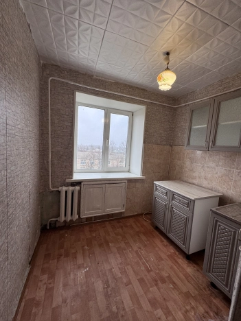 Купить трехкомнатную квартиру в Приморском крае. Вариант № 16506, 7, площадь -  квм, цена 4200000 рублей