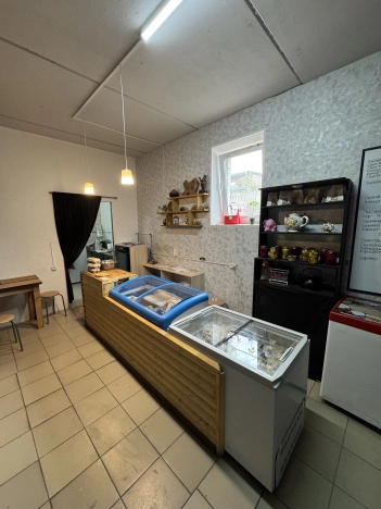 Купить коммерческую недвижимость свободного назначения в Таганроге. Вариант № 46190, 0, площадь -  квм, цена 2500000 рублей