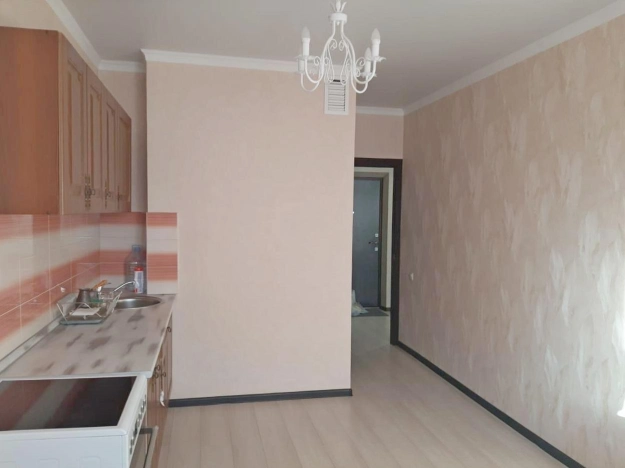 Купить однокомнатную квартиру в районе Октябрьский в Ростове-на-Дону. Вариант № 38635, 3, площадь -  квм, цена 7700000 рублей