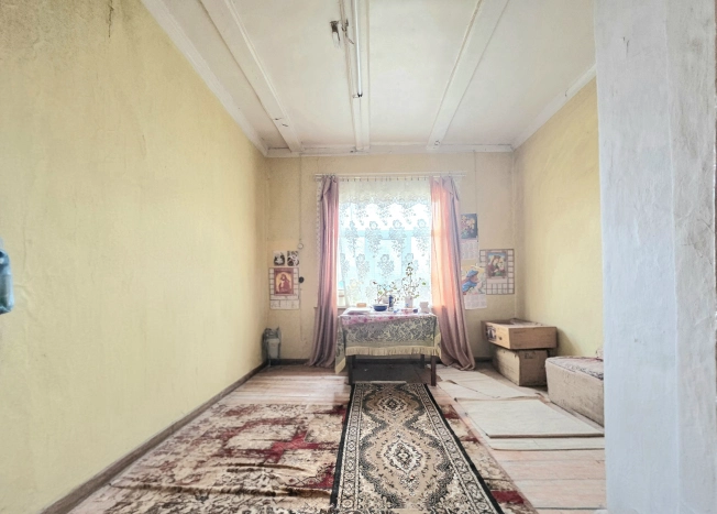 Купить трехкомнатную квартиру на улице Молодёжная в Владимирской области. Вариант № 8538922, 0, площадь -  квм, цена 300000 рублей