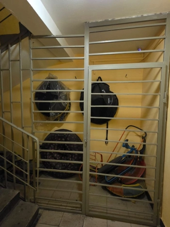 Купить квартиру в Москве. Вариант № 8113968, 8, площадь -  квм, цена 15300000 рублей