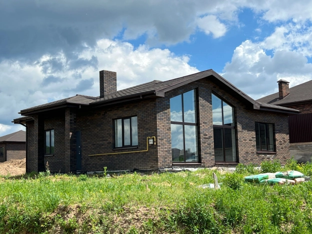 Купить дом в Калуге. Вариант № 11503, 2, площадь -  квм, цена 6700000 рублей