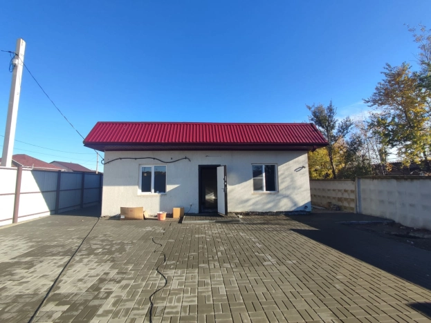 Купить дом в Элисте. Вариант № 8422725, 0, площадь -  квм, цена 7300000 рублей