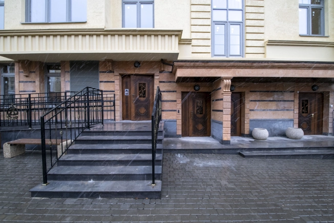 Купить трехкомнатную квартиру на улице Германа Лопатина в Нижнем Новгороде. Вариант № 38450, 13, площадь -  квм, цена 28611000 рублей