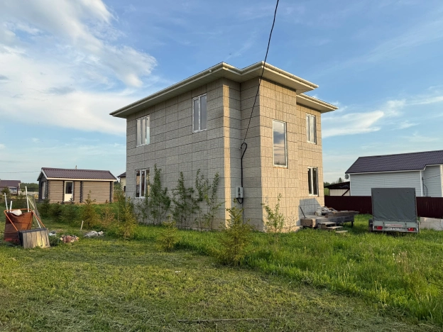 Купить дом в Ярославской области. Вариант № 1329, 4, площадь -  квм, цена 5000000 рублей