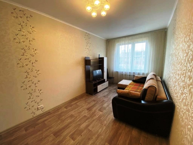 Снять квартиру в Омске. Вариант № 10217982, 2, площадь -  квм, цена 25000 рублей