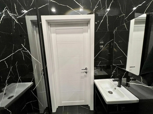 Купить однокомнатную квартиру в Ростовской области. Вариант № 9706184, 12, площадь -  квм, цена 8500000 рублей